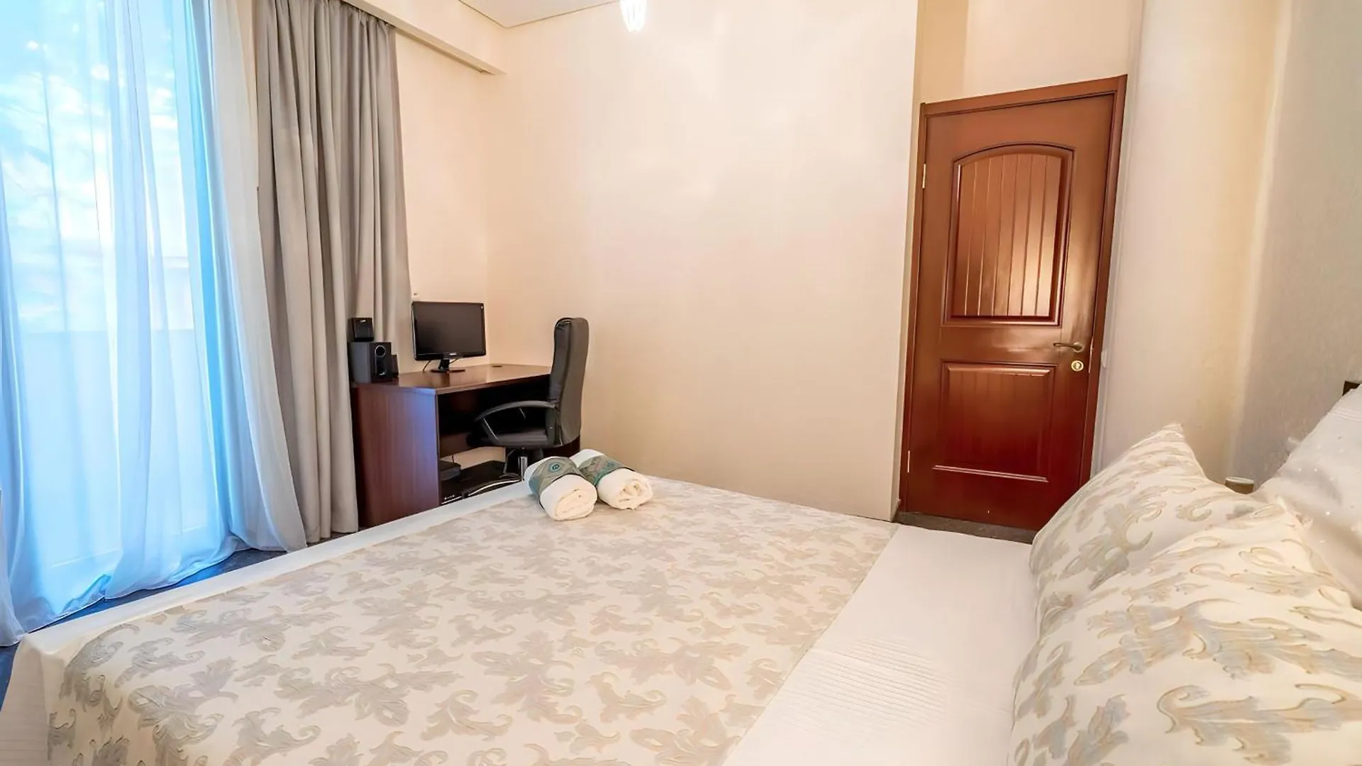 Cabernet Corner Apartment Tbilisi